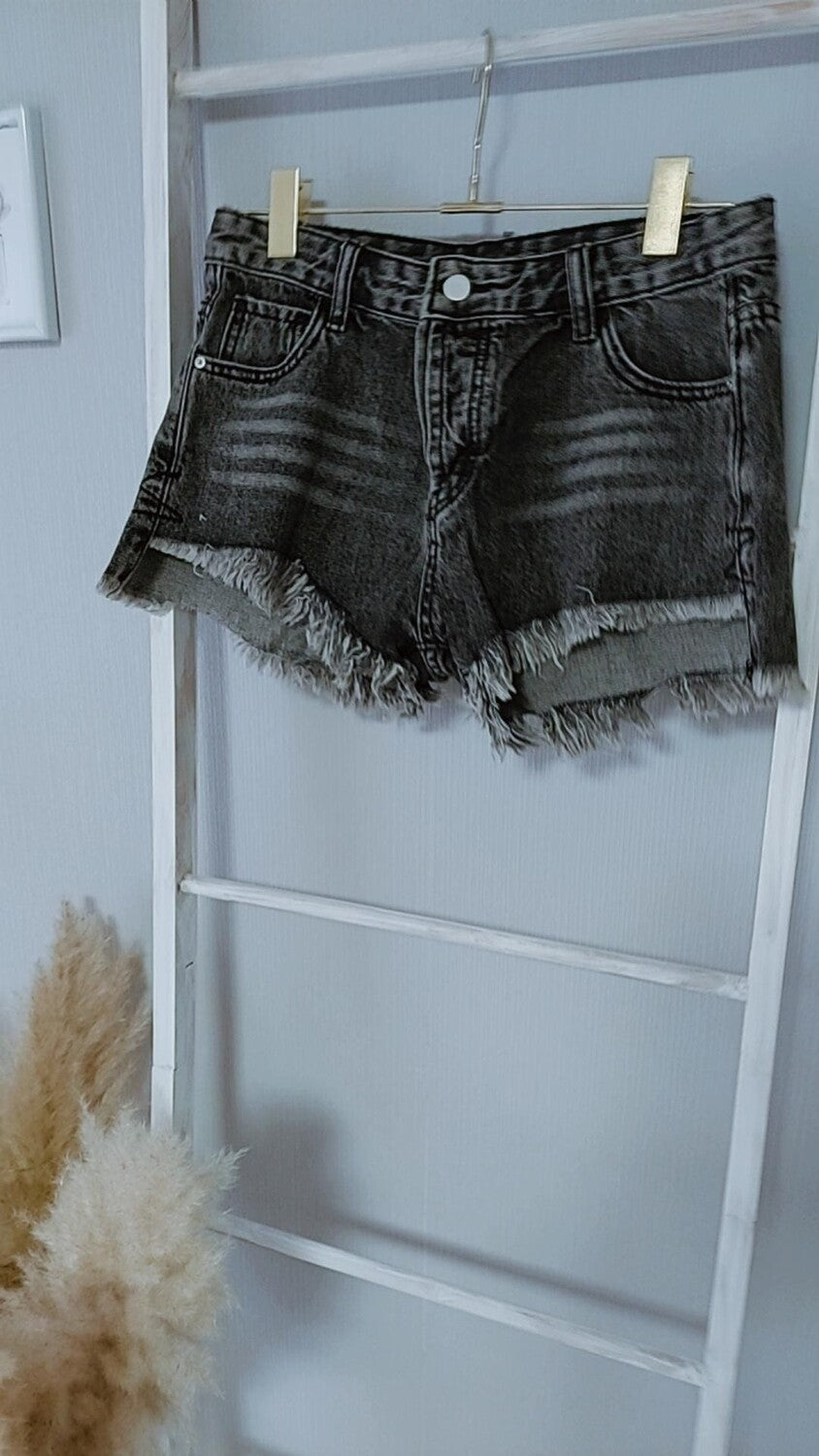 Jeans Shorts Letzte in L